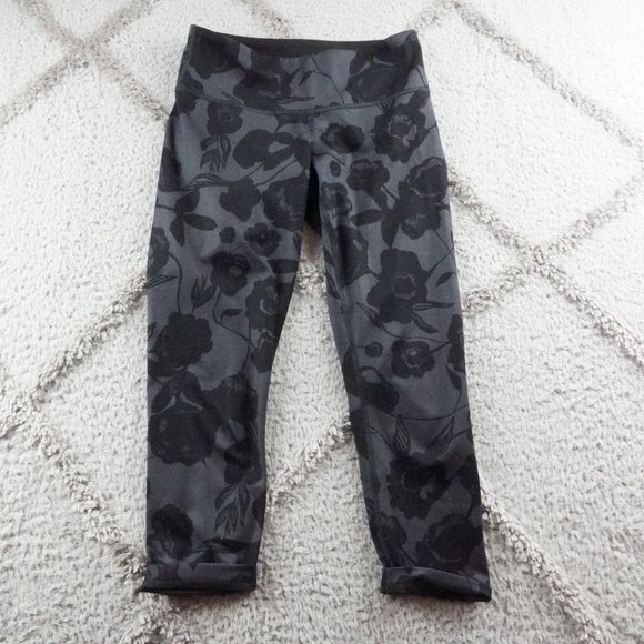 lululemon athletica Pants - lululemon athletica floral cropped leggings size 4